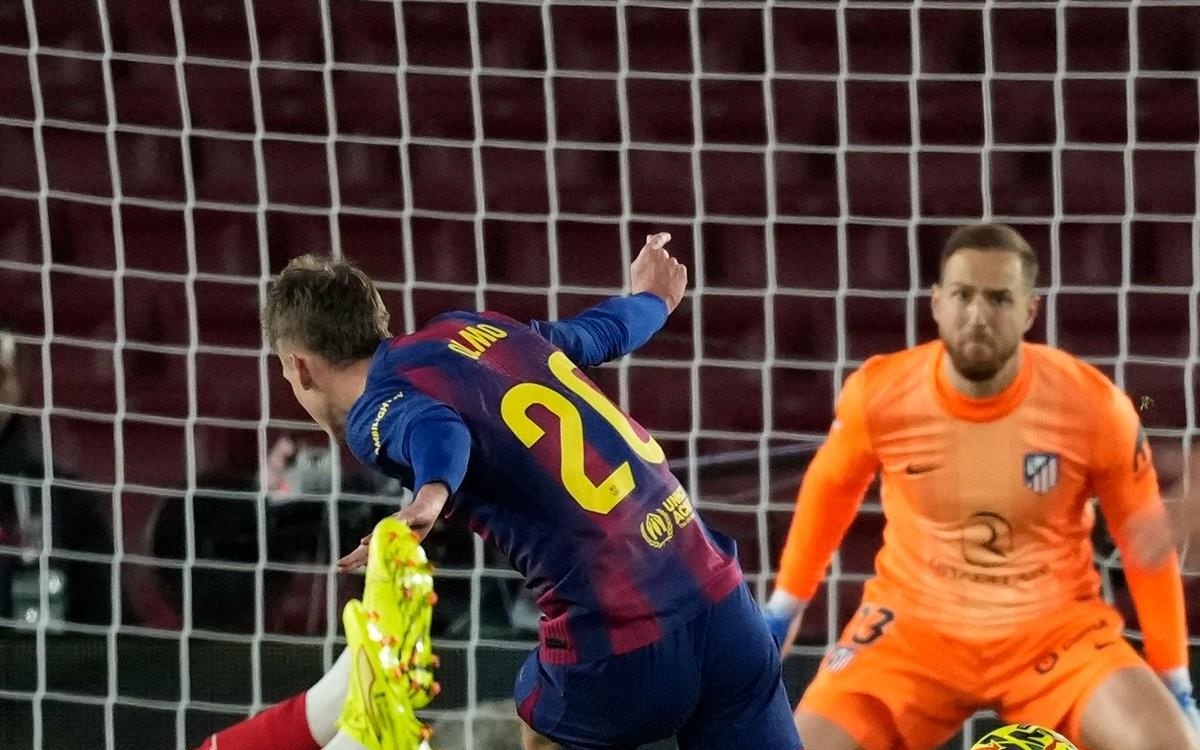 来支持谁的？贝克汉姆现身迈凯伦车队P房