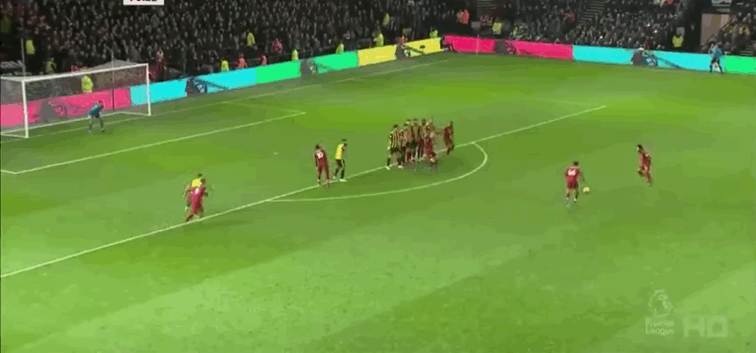 足球巴萨高层称将坚定走年轻化路线